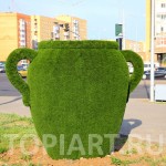 Топиари из искусственной травы "Кувшин" topiary figure www.topiart.ru