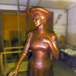 Скульптура из искусственной бронзы